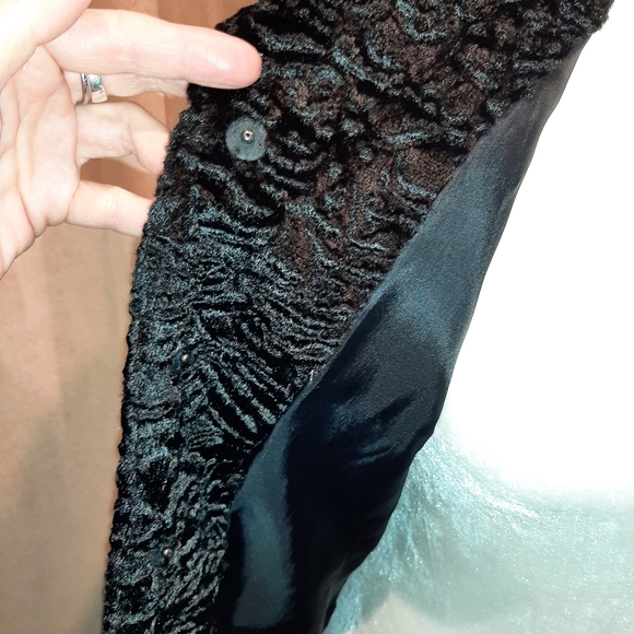 Valerie Stevens petite faux fur jacket - Picture 7 of 9